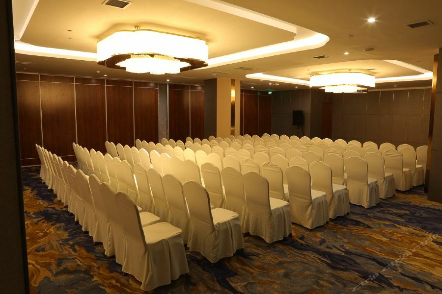 Zhi Hui Tang Feng Ze Hotel Chengdu Exterior foto